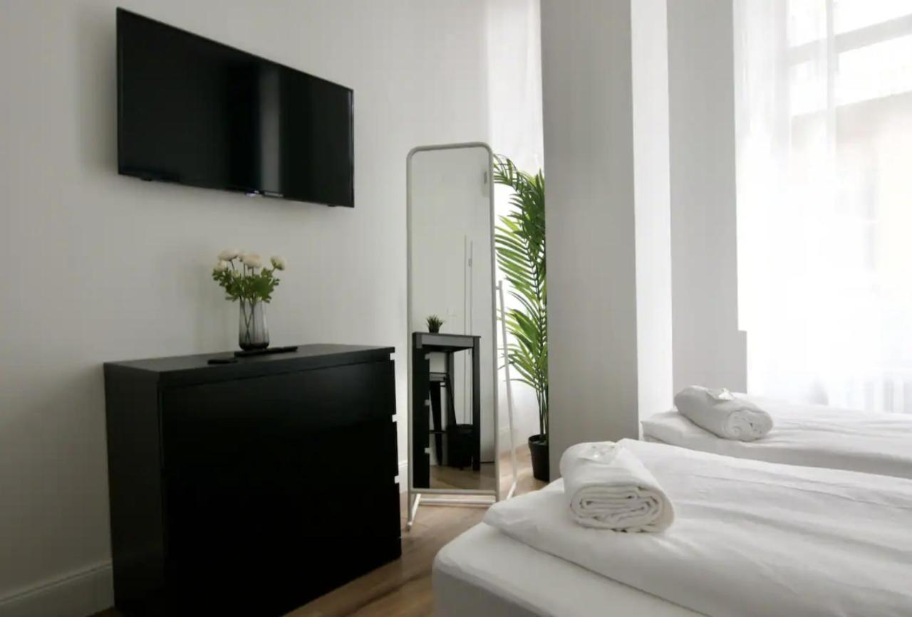 Studio Apartments By Hi5- Apartment In Downtown Budapešť Exteriér fotografie